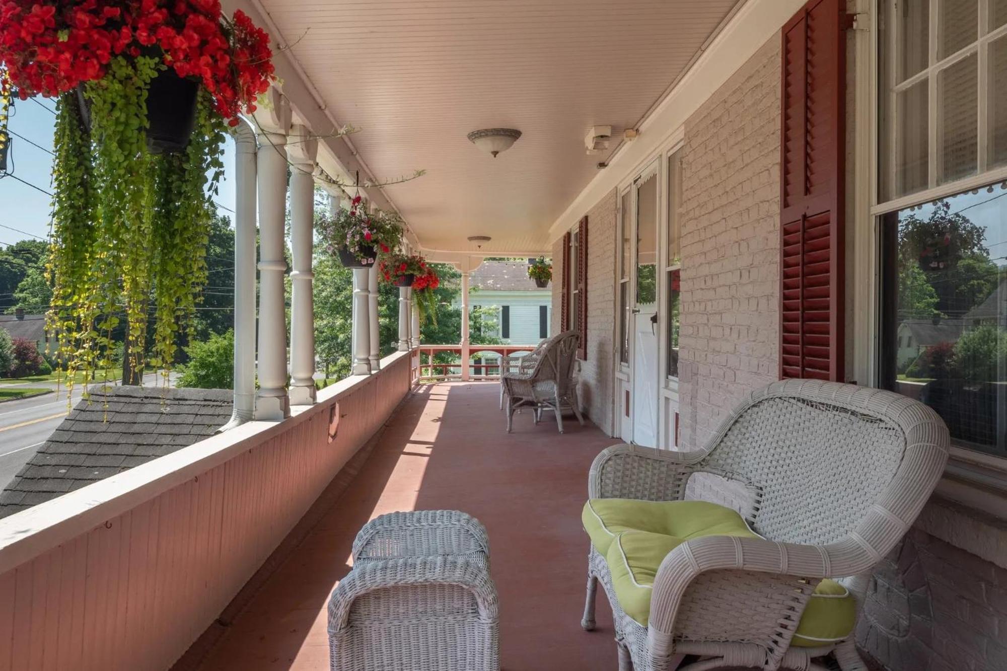Wainwright Inn Great Barrington Exterior foto